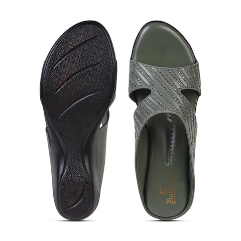 Buy girls heel sandal in india