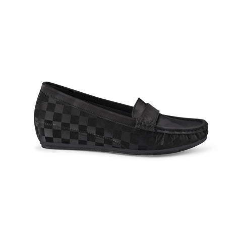 Buy Loafers for women online