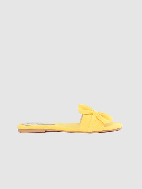 Buy flat sandals for women