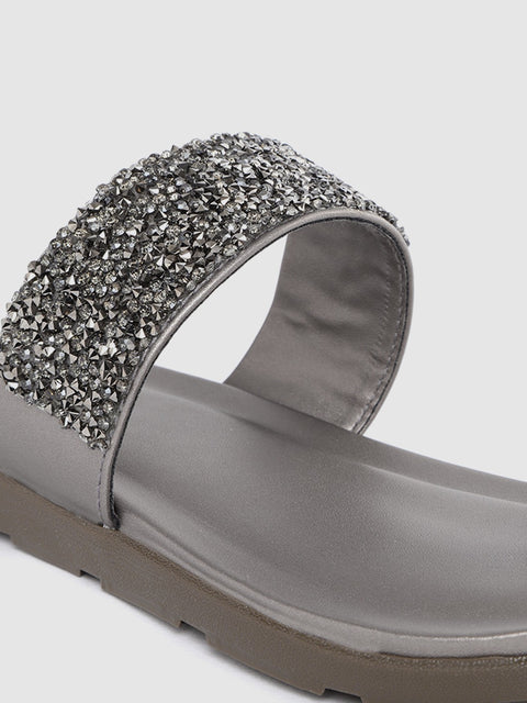 Buy flat sandals online