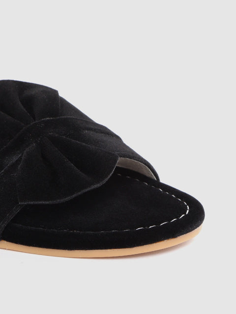 Buy Fashionable and Functional | Women's Flat Sandals for Everyday Wear