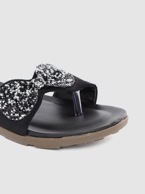 Buy best flat sandals in india